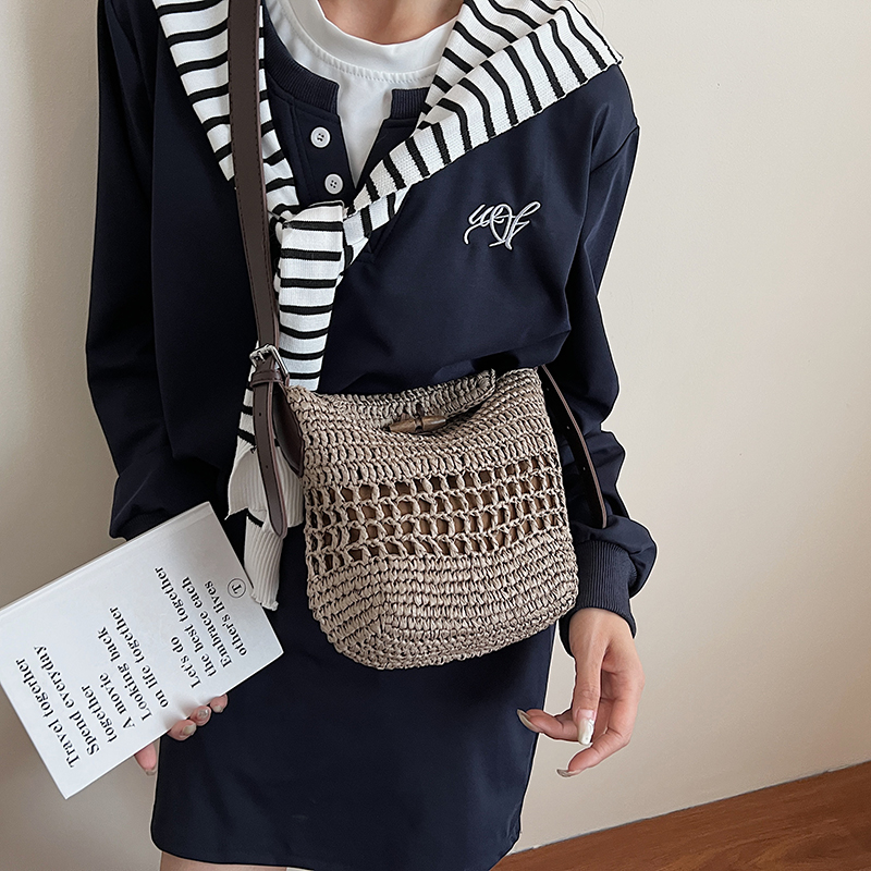 Small Woven Straw Bucket Bag L - Crochet Bag Raffia reseña y precio